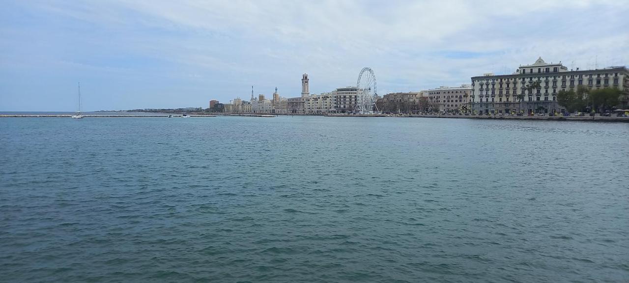 Apartamento The Shelter Bari Exterior foto